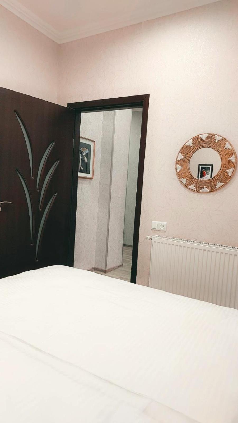 Kate'S New Cozy Apartment Kutaisi Exterior photo